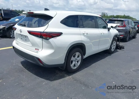 2024 Toyota Highlander Le z USA, uszkodzony, nr VIN 5TDKDRAH9RS549597